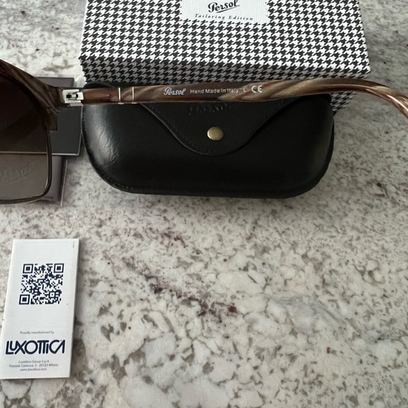 Persol 53mm Sunglasses - NWT - Picture 9 of 10